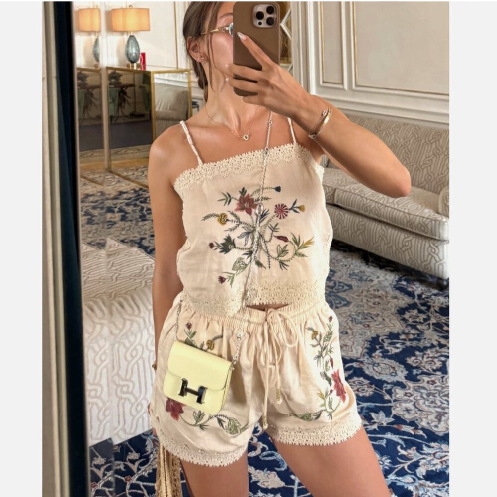 ZARA NEW MID RISE FLORAL EMBROIDERED BERMUDA SHORTS TOP SET ECRU 5107/078/712 M